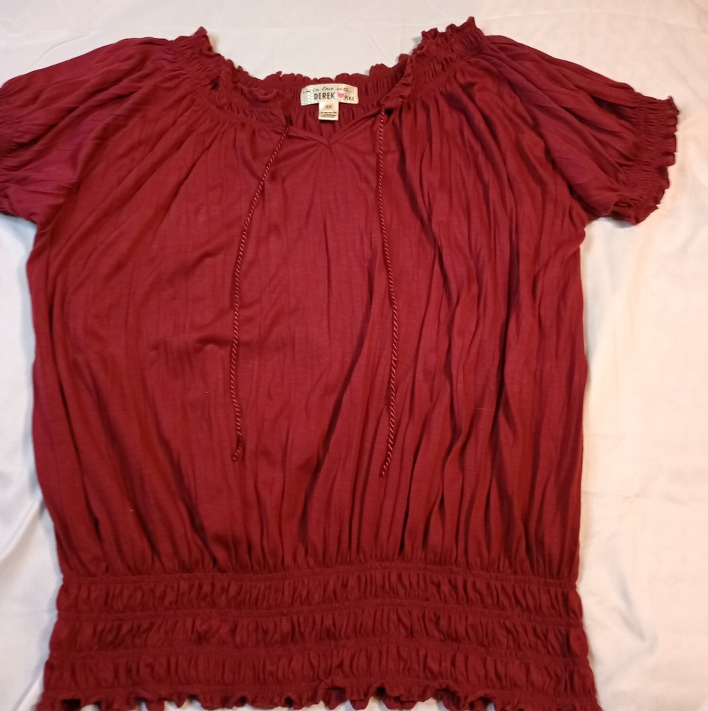 Woman's top derek 3x